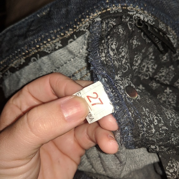 Jeans. - Picture 4 of 5